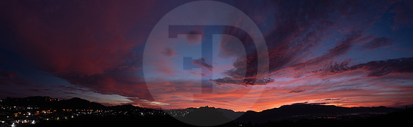 03 Amanecer 7 Julio 2021 - Detrás de las rejas por Fabriccio Díaz