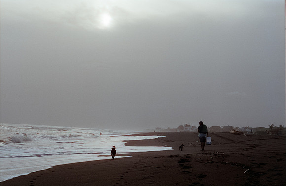 31 Ronald Ottoniel - Cinestill 400D por Arca Film Lab (Septiembre 2024) - Rollo 0325
