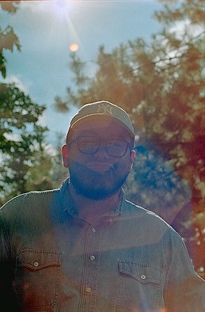19 Dieter Loesener - Kodak Portra 400 por Arca Film Lab (Agosto 2024) - Rollo 0305