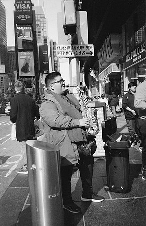 16 Desirée Argueta - Fujifilm Acros 100 por Arca Film Lab (Enero 2025) - Rollo 0571