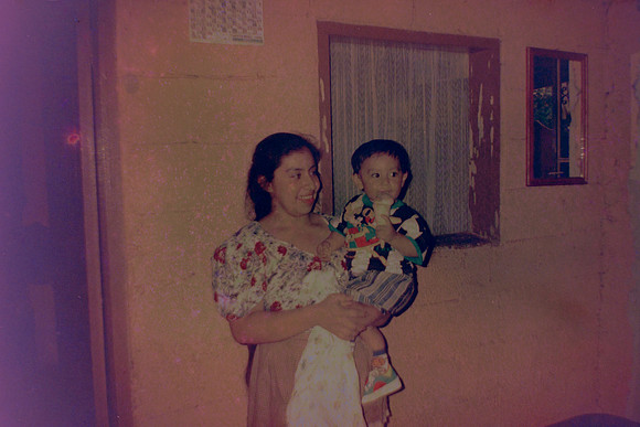 03 Edwin Herández - Kodak Gold 100 Plus por Arca Film Lab (Abril 2024)