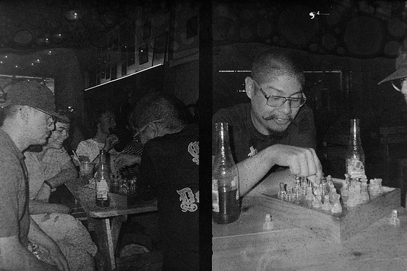13 Chango - Ilford HP5 Plus 400 Half Frame por Arca Film Lab (Abril 2024)