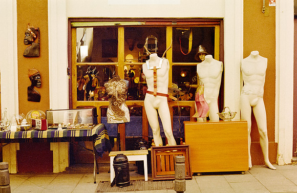 34 Maria Varillas - Kodacolor 200 por Arca Film Lab (Enero 2025) - Rollo 0593