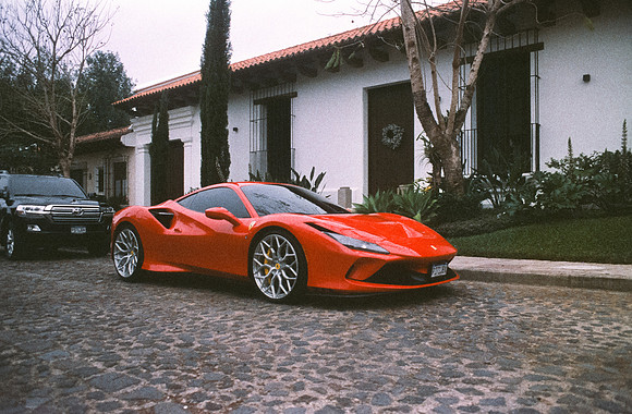 39 Alexander Daum - Kodak Ektachrome 100 por Arca Film Lab (Enero 2025) - Rollo 0634