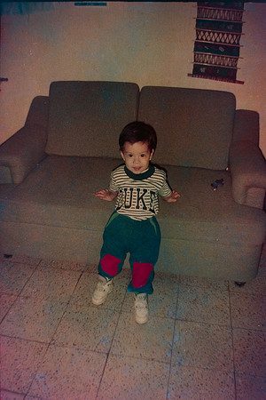 18 Edwin Hernández - Kodak Gold 100 Plus por Arca Film Lab (Abril 2024)