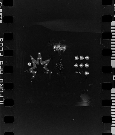 04 Carlos León - Ilford HP5 Plus 400 por Arca Film Lab (Abril 2024)