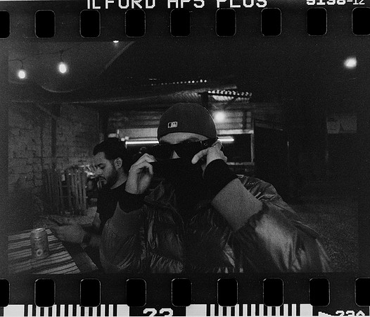 25 Carlos León - Ilford HP5 Plus 400 por Arca Film Lab (Abril 2024)