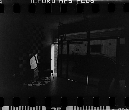 37 Carlos León - Ilford HP5 Plus 400 por Arca Film Lab (Abril 2024)