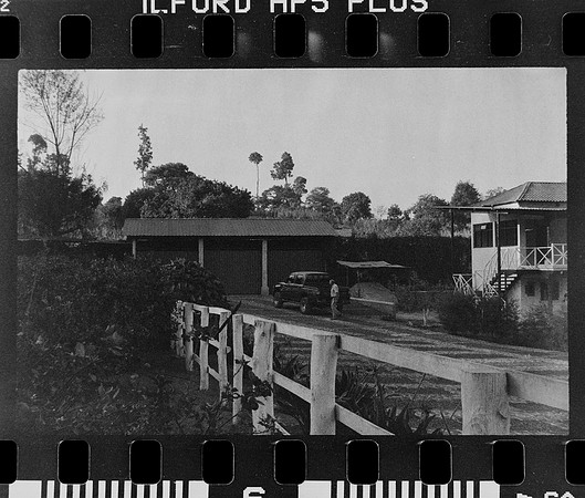08 Carlos León - Ilford HP5 Plus 400 por Arca Film Lab (Abril 2024)