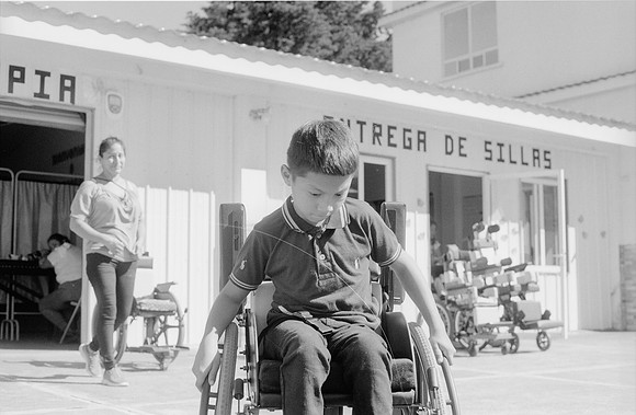 23 Alexander Daum - Fujifilm Acros 100 por Arca Film Lab (Enero 2025) - Rollo 0631
