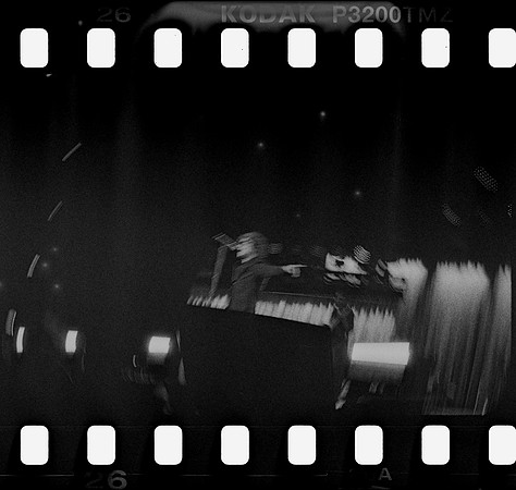 26 Elliot Morales - Kodak TMAX P3200 por Arca Film Lab (Junio 2025) - Rollo 1163