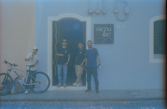 02 Jorge Mena - Reflx Lab 200T por Arca Film Lab (Abril 2024)