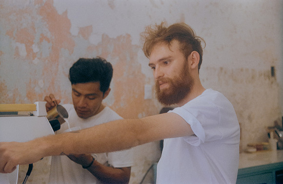 04 Jorge Mena - Fujifilm 200 por Arca Film Lab (Abril 2024)