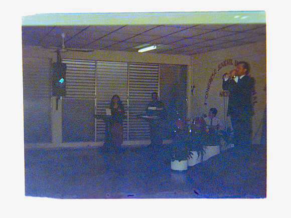 15 Caleb Rodríguez - Agfacolor XRG 200 por Arca Film Lab (Marzo 2025) - Rollo 0589