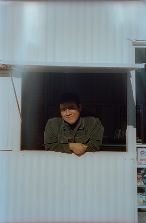 14 Hector Antonio - Cinestill 400D por Arca Film Lab (Abril 2024)