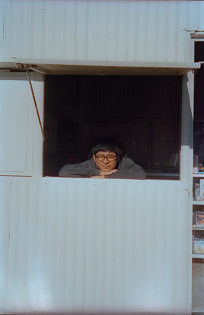16 Hector Antonio - Cinestill 400D por Arca Film Lab (Abril 2024)