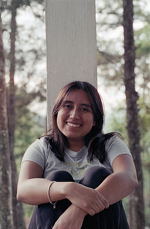 10 Amdrés Cux - Cinestill 400D por Arca Film Lab (Julio 2024) - Rollo 0179