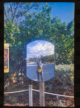 02 Carlos León - Kodak 800 27 Fun Saver por Arca Film Lab (Abril 2024)