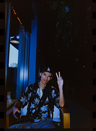 22 Carlos León - Fujifilm 400 #2 por Arca Film Lab (Abril 2024)