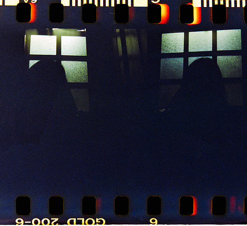 05 Carlos León - Kodak Gold 200 Half Frame por Arca Film Lab (Abril 2024)
