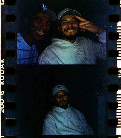 10 Carlos León - Kodak Gold 200 Half Frame por Arca Film Lab (Abril 2024)