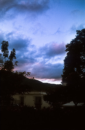 02 Ronald Ottoniel - Kodak Ektachrome 100 por Arca Film Lab (Enero 2025) - Rollo 0615