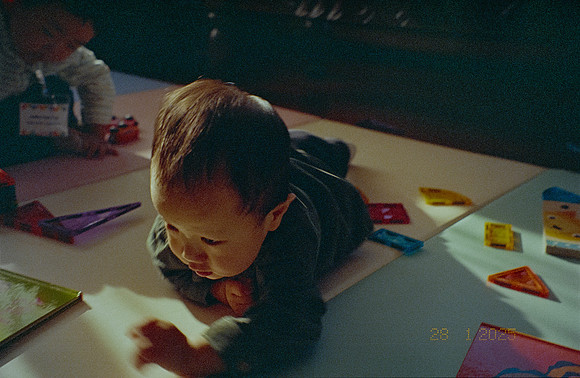 12 Mia Yun - Lomography 400 por Arca Film Lab (Febrero 2025) - Rollo 0740