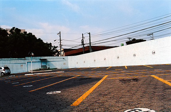 08 Francisco Chang - Kodak Ektar 100 por Arca Film Lab (Junio 2024) - Rollo 0127