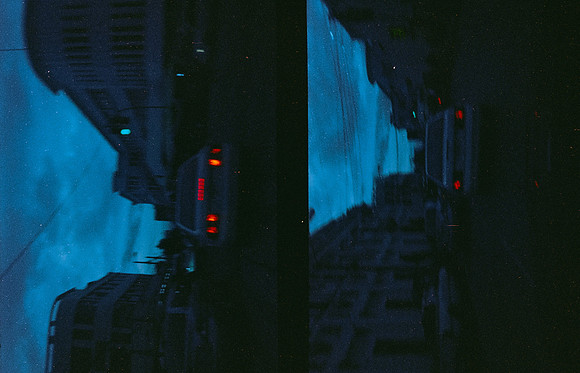 15 Edwin Chang - Cinestill 800T por Arca Film Lab (Diciembre 2024) - Rollo 0516