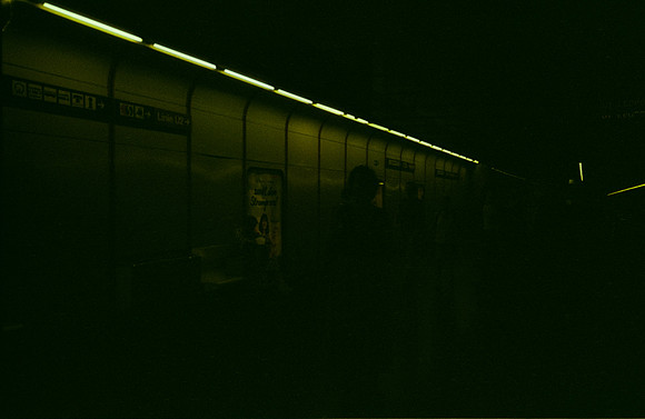 02 María Roca - Kodak 800 por Arca Film Lab (Agosto 2024) - Rollo 0222