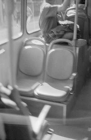 38 Iván Ortíz - Fortepan 100 por Arca Film Lab (Diciembre 2024) - Rollo 0527