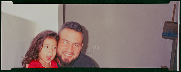 10 Todd Morales - Fujifilm 400 por Arca Film Lab (Agosto 2024) - Rollo 0231