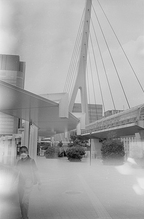 17 Javier Flores - Ilford HP5+ 400 por Arca Film Lab (Octubre 2024) - Rollo 0422
