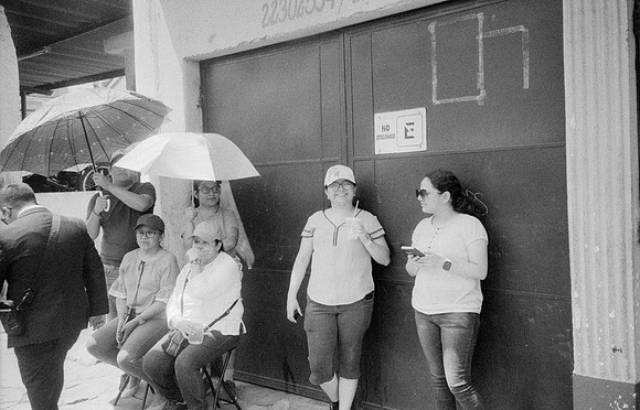 20 Gilberto Rosales Vaquín - Ilford HP5+ 400 por Arca Film Lab (Febrero 2025) - Rollo 0782