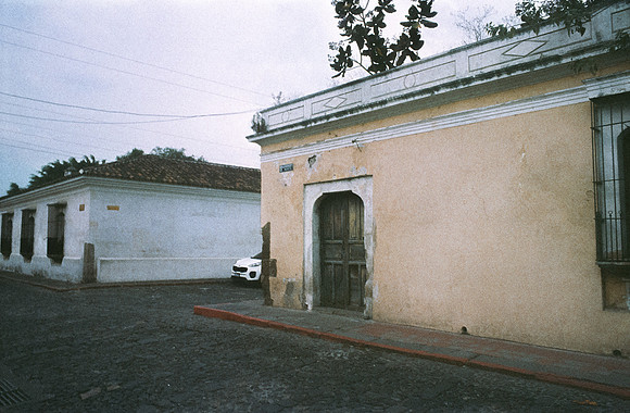25 Alexander Daum - Kodak Ektachrome 100 por Arca Film Lab (Enero 2025) - Rollo 0634