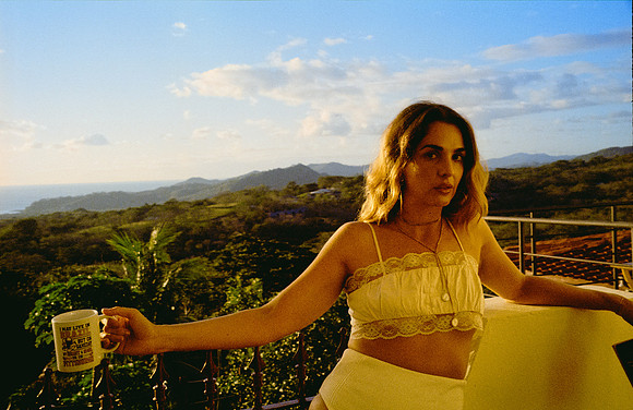 06 Tatjana Mair - Kodak ProImage 100 por Arca Film Lab (Abril 2025) - Rollo 0904