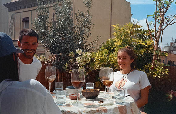 19 Rodrigo Lorenz - Kodak Gold 200 por Arca Film Lab (Julio 2024) - Rollo 0142