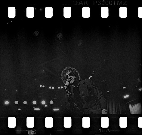 18 Elliot Morales - Kodak TMAX P3200 por Arca Film Lab (Junio 2025) - Rollo 1163