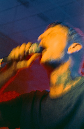 10 Paula González - Cinestill 800T por Arca Film Lab (Mayo 2025) - Rollo 1036