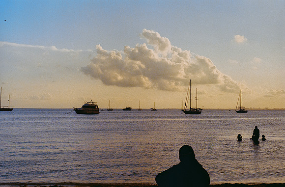 03 Gerardo Recinos - Kodak Ultramax 400 por Arca Film Lab (Abril 2025) - Rollo 0936
