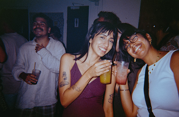 07 Navneet - Kodak Gold 200 por Arca Film Lab (Junio 2025) - Rollo 1109