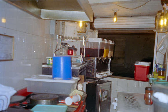 16 Guillermo López - Kodak Ultramax 400 por Arca Film Lab (Abril 2024)