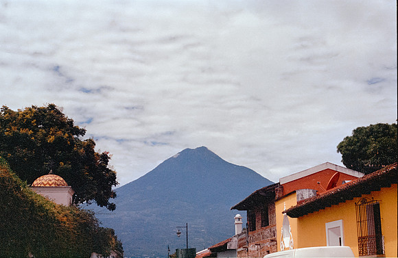 15 Rafael Peyré - Kodak Portra 400 por Arca Film Lab (Agosto 2024) - Rollo 0218