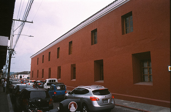 26 Alexander Daum - Kodak Ektachrome 100 por Arca Film Lab (Enero 2025) - Rollo 0634