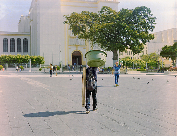09 Carlos Siri - Kodak Portra 400 - Arca Film Lab (Septiembre 2024) - Rollo 0358