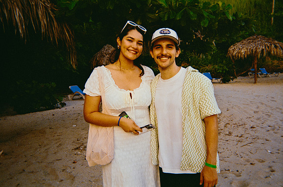 15 Pablo Godoy - Fujifilm 400 - José Papá & Mamá por Arca Film Lab (Febrero 2025) - Rollo 0879