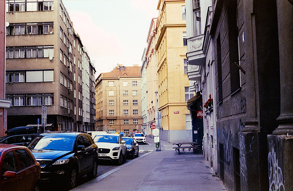 19 María Varillas - Fujifilm 200 por Arca Film Lab (Enero 2025) - Rollo 0595