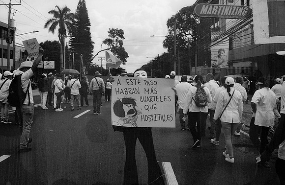 28 Guilia Trobbiani - Fomapan 100 por Arca Film Lab (Abril 2025) - Rollo 0933