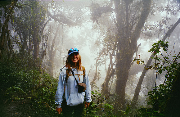 21 Carlota Benet - Kodak Ultamax 400 por Arca Film Lab (Enero 2025) - Rollo 0610
