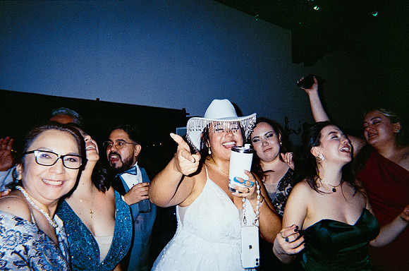 06 Valeria Sierra - Fujifilm 400 por Arca Film Lab (Enero 2025) - Rollo 0653